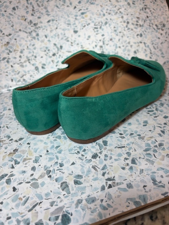 J.Crew Green Suede Tassel Loafers Size 7.5 Slip On Flats - Picture 5 of 6